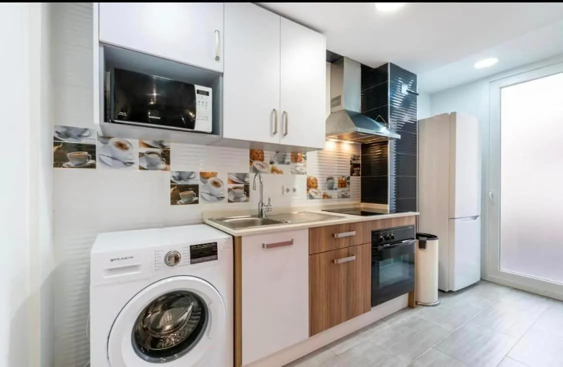Апартаменты Vialia 1 Suites Малага